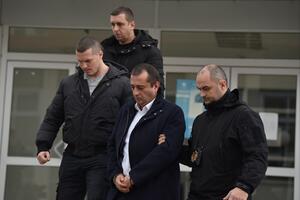 DF: Hapšenjem Čađenovića zagrebali površinu problema