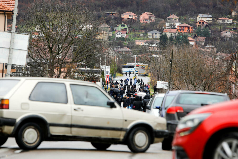 Blokade u selu Rudine, Foto: Reuters