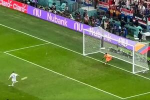 VIDEO Ovako su na stadionu izgledala prva dva gola Argentine