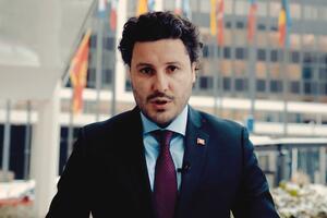 Abazović: Nema restrikcija u vezi sa diplomatskim aktivnostima...