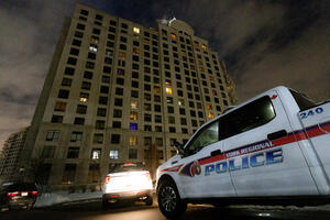 Petoro mrtvih u pucnjavi u predgrađu Toronta