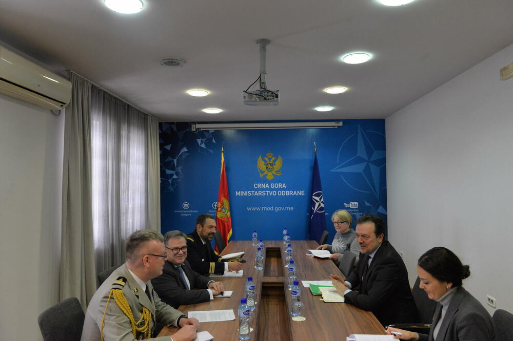 Sastanak Ministarstva odbrane i francuskog ambasadora Kristijana Timonijea, Foto: Ministarstvo odbrane