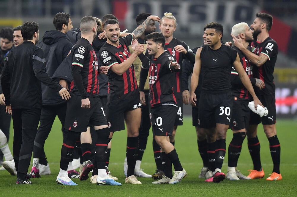 Fudbaleri Milana, Foto: Reuters