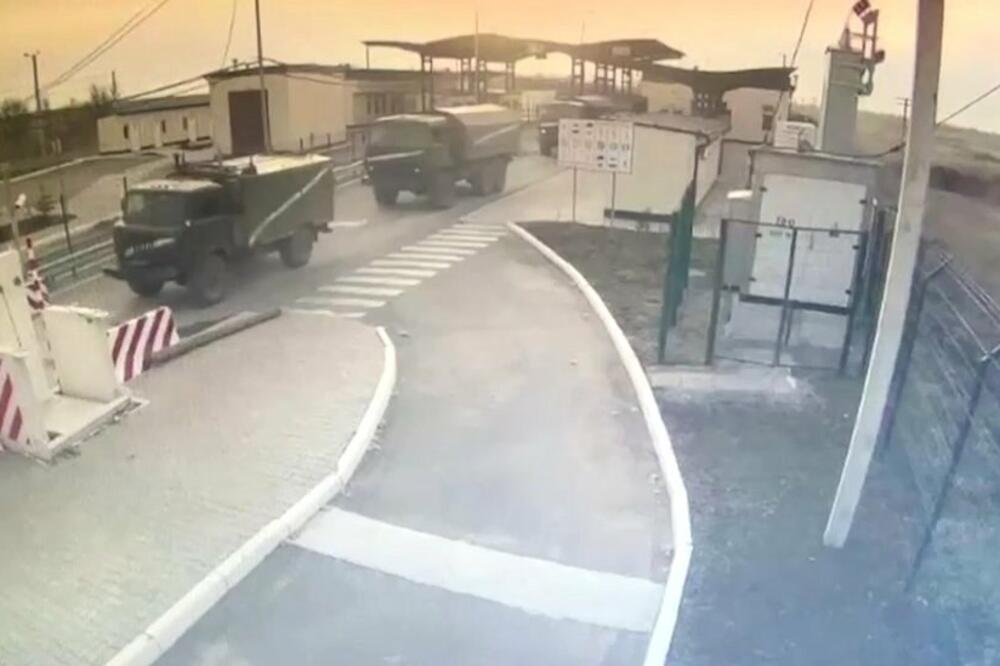 Sigurnosne kamere zabilježile su trenutak kad ruske snage ulaze u južnu Ukrajinu iz okupiranog Krima, Foto: Ukrainian Border Guards Service
