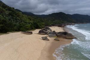 Brazilski naučnici pronašli plastificirane stijene na udaljenom...