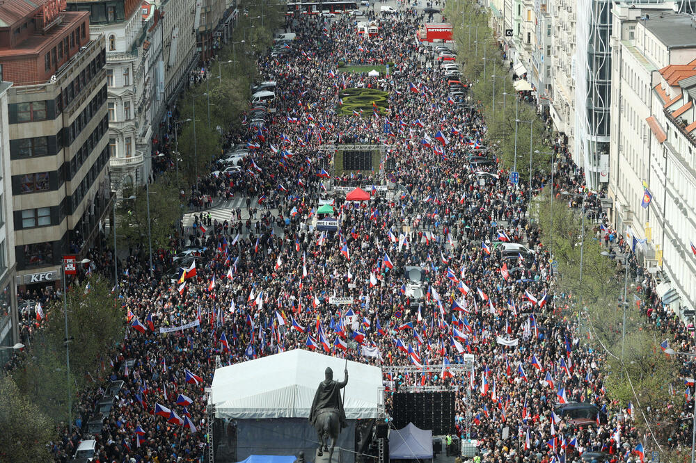 Detalj sa demonstracija, Foto: Reuters