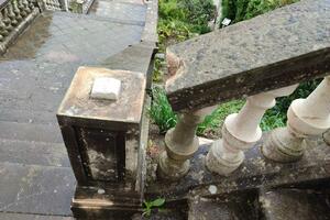 Ponovo oštećen dio stepeništa crkve u Prčanju