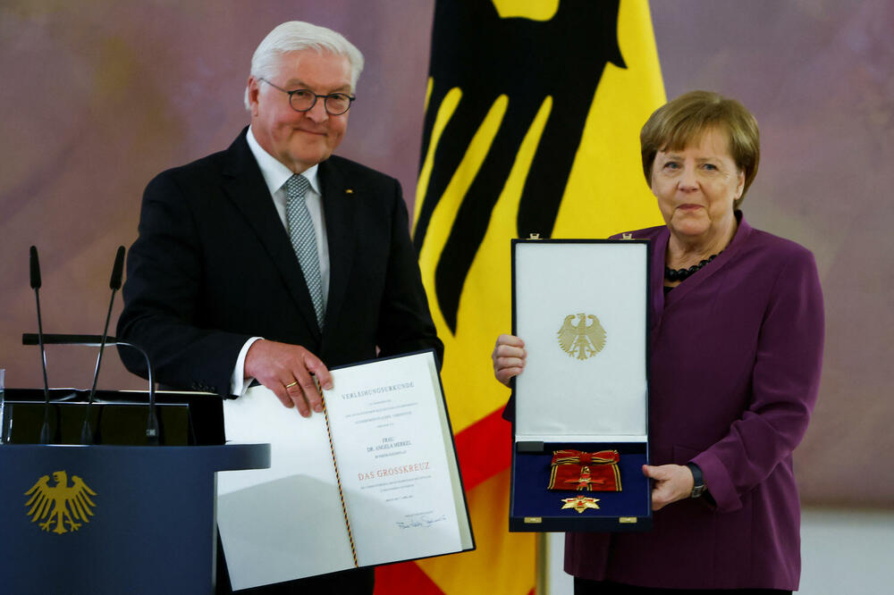 Štajnmajer i Merkel, dodjela najvišeg njemačkog odlikovanja, Foto: REUTERS