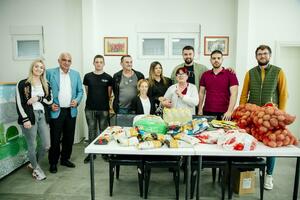 Forum mladih GP URA uručio donaciju Narodnoj kuhinji u Danilovgradu