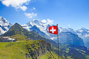 Ugled Švajcarske se topi
