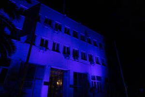 Podgorica: Zgrada Skupštine Crne Gore osvijetljena plavom bojom...