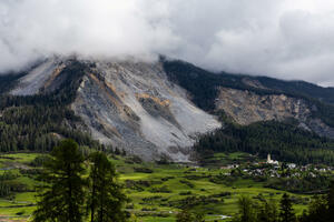 Švajcarsko selo napušteno jer mu prijeti odronjavanje planine