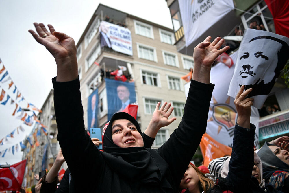 Erdoganove pristalice u Istanbulu