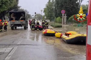 Poplave na sjeveru Italije: Stradale najmanje tri osobe, domove...