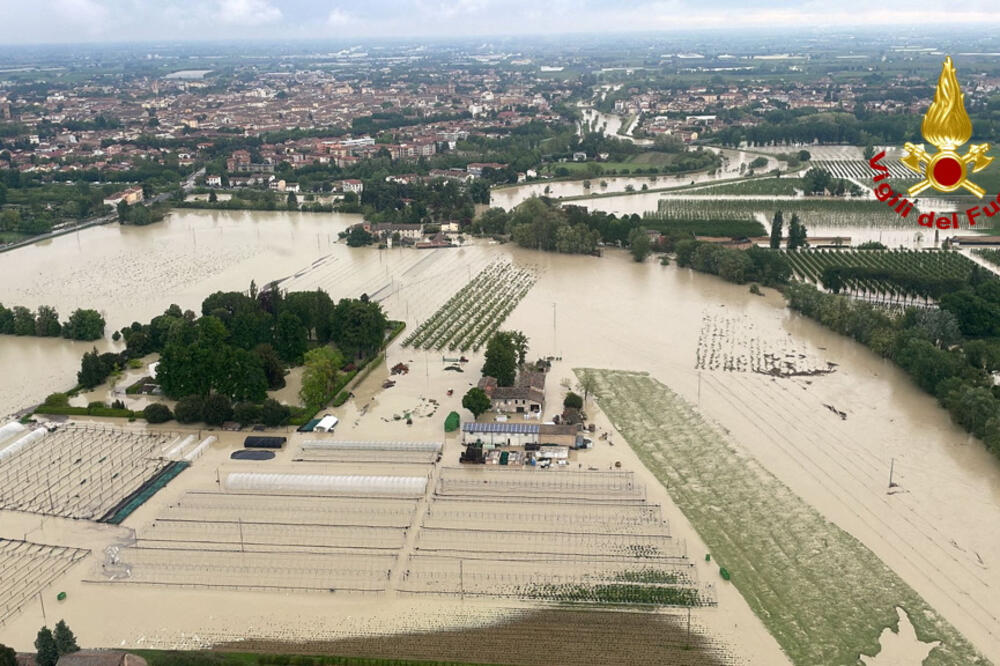 Detalj iz poplavljene Emilija Romanje, Foto: Reuters