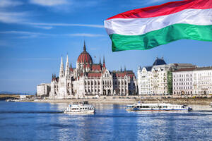Mađarska blokira novu tranšu iz fonda EU za slanje oružja...