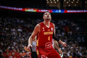 Radović potvrdio: Vučević igra na Mundobasketu