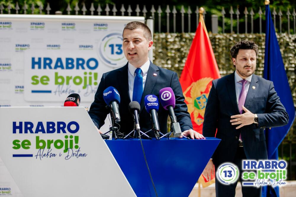 Bečić i Abazović, Foto: Aleksa i Dritan - Hrabro se broji