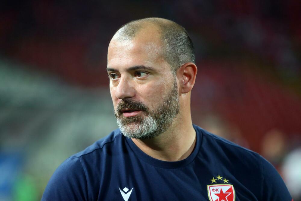 Stanković iz vremena kada je bio trener Crvene zvezde, Foto: BETAPHOTO/BRANISLAV BOZIC