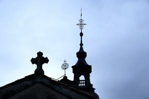 Francuska: Crkva koja je prodata jer je izgubila mnogo vjernika,...
