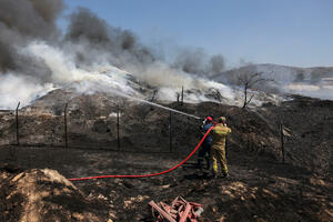 Požari u Grčkoj slabe, na Rodosu vatra ugašena