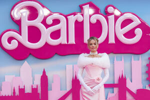 Barbi se pridružila klubu od milijardu dolara
