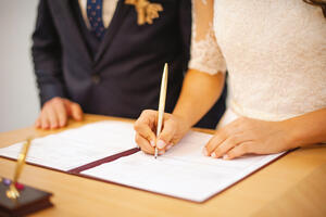 Ove godine u Tivtu sklopljeno 59 brakova
