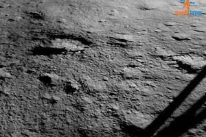 Indijski lunarni rover se provozao Mjesecom