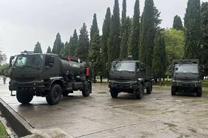 Turska donirala VCG tri logistička vozila