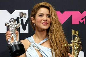 Muzika: Kolumbijska pjevačica Šakira ponovo optužena za utaju...