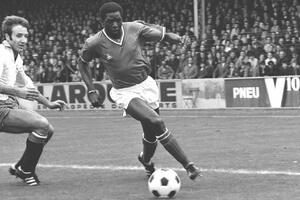 Kako je ’Crni panter’ iz Malija postao fudbalska ikona
