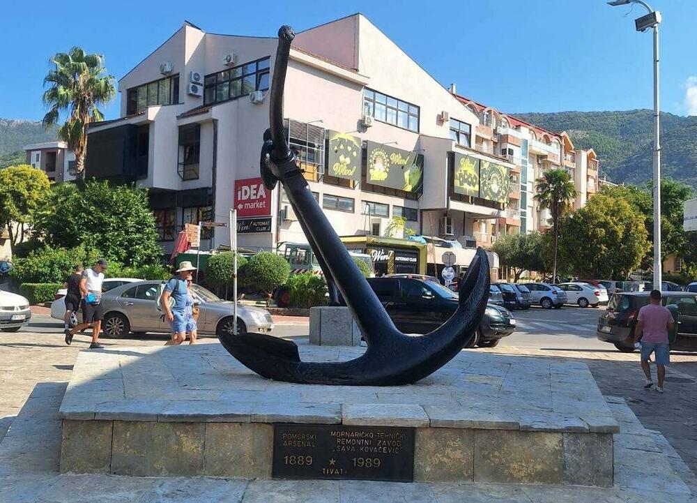 The Old anchor - Tivat 