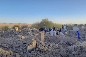 Zemljotres u Avganistanu do sada odnio 2.400 života