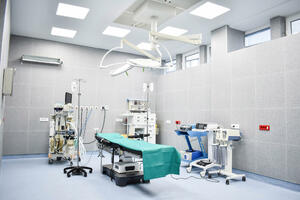 Rekonstruisana operaciona sala u Kliničkom centru