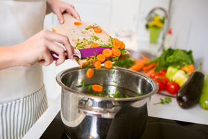 Iskoristite vitamine i minerale: Koje povrće jesti kuvano, a koje...