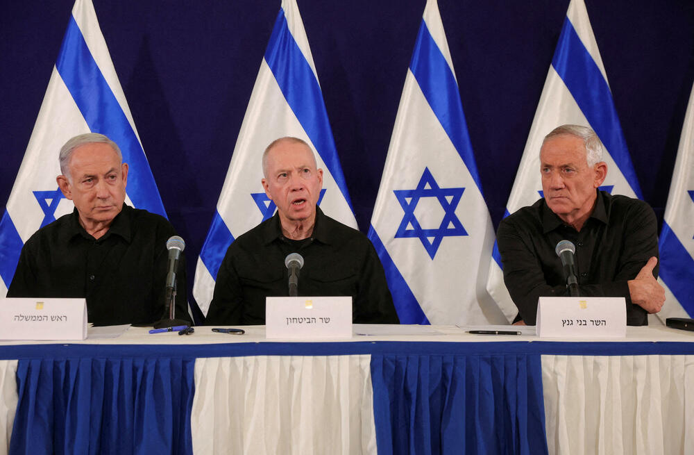 Netanjahu, Galant i Ganc na konferenciji za novinare