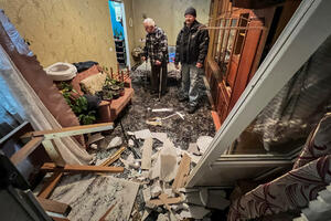 Ukrajinski zvaničnici: U raketnom napadu Rusije na Kijev...