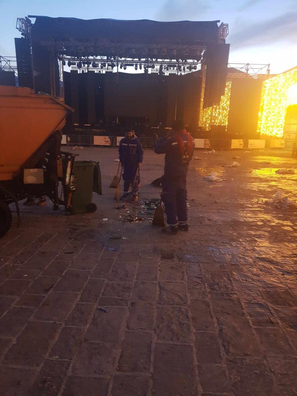 <p>"Nakon održanih koncerta na starogradskom trgu čišćenja smo započinjali u 6 sati izjutra kada smo primjenjivali aktivnosti sakupljanja otpada"</p>