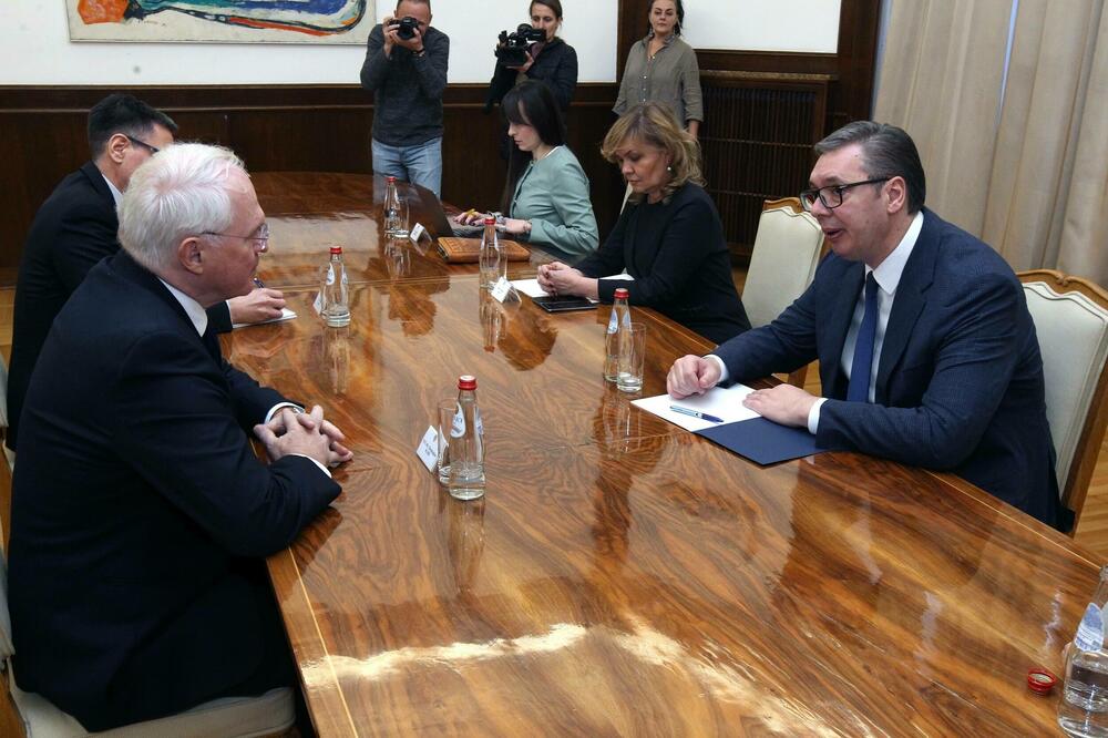 Vučić i Hil sastali su se juče u Beogradu, Foto: BETAPHOTO