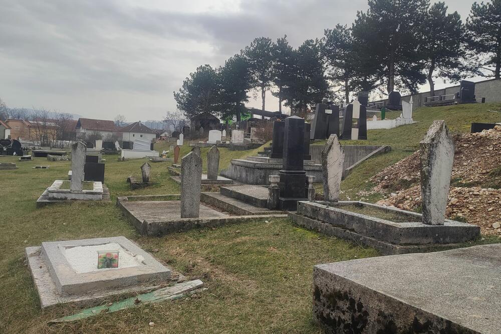 Islamsko groblje kraj Bistrice, Foto: Svetlana Mandić