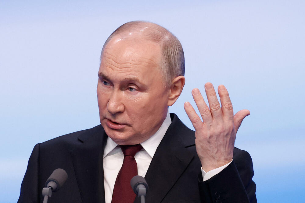<p>Putin je rekao da prioritet Rusije mora biti rješavanje zadataka povezanih sa, kako on naziva, "specijalnom vojnom operacijom" Moskve u Ukrajini i jačanje vojske</p>