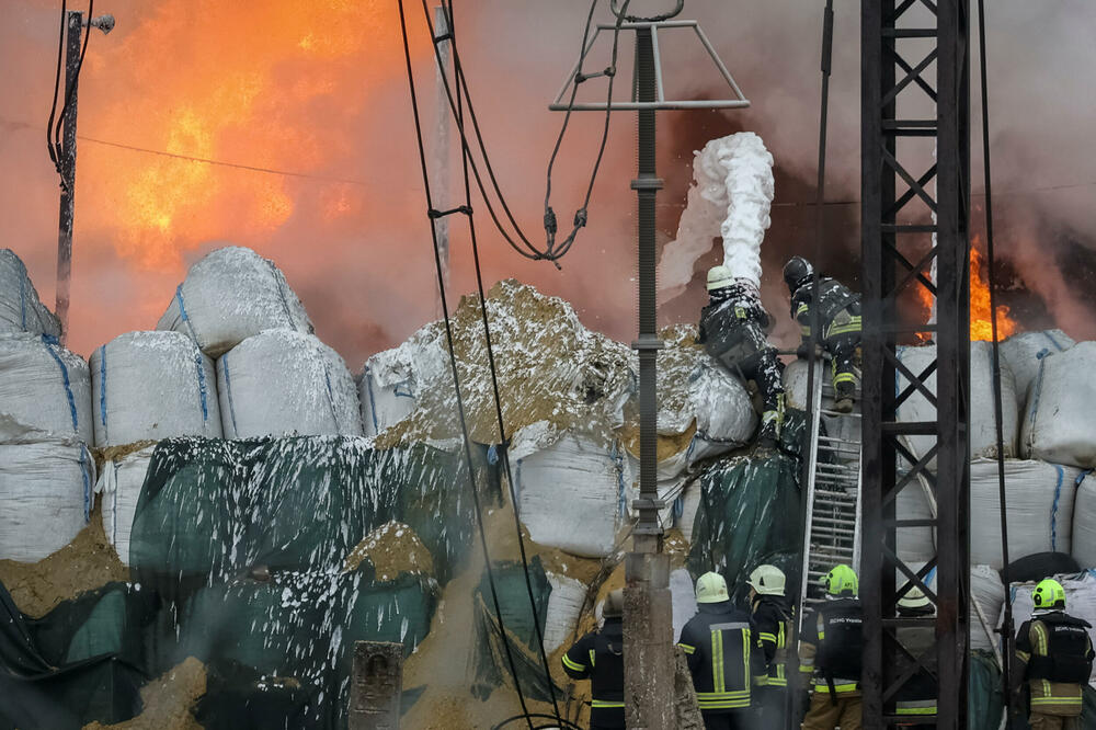 Detalj sa prethodnog napada na elektroenergetske infrastrukture u Ukrajini, Foto: REUTERS