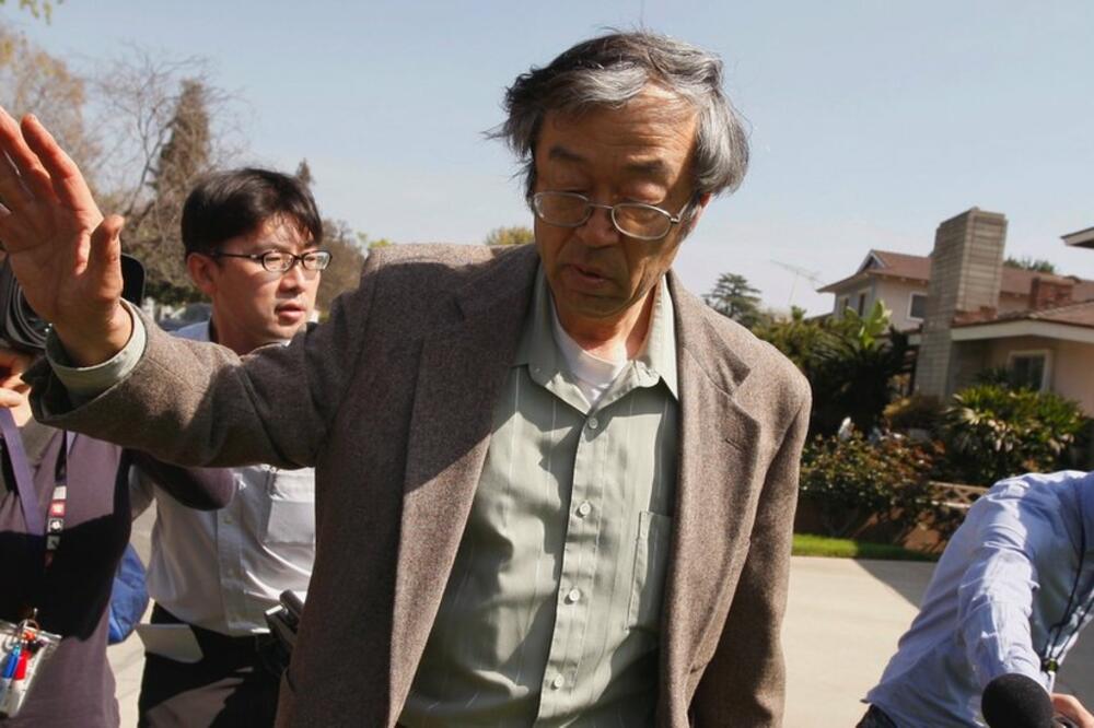 Novinari su svojevremeno jurili Dorijana Nakamotoa pogrešno verujući da je on tvorac bitkoina, Foto: Reuters