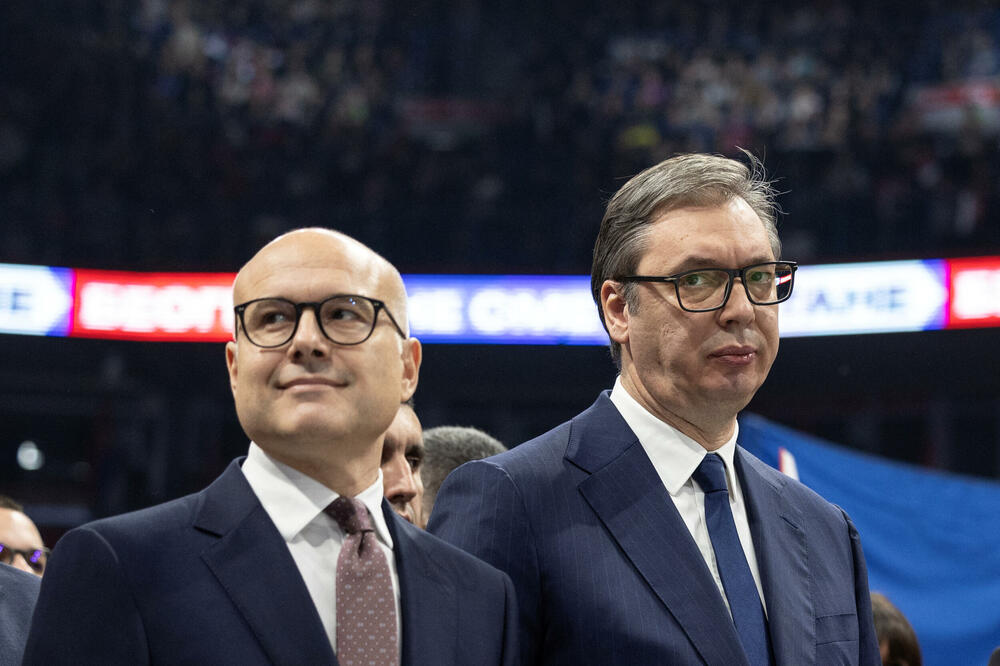 Mandatar za sastav nove Vlade Srbije i predsjednik Srpske napredne stranke Miloš Vučević i Vučić, Foto: Reuters