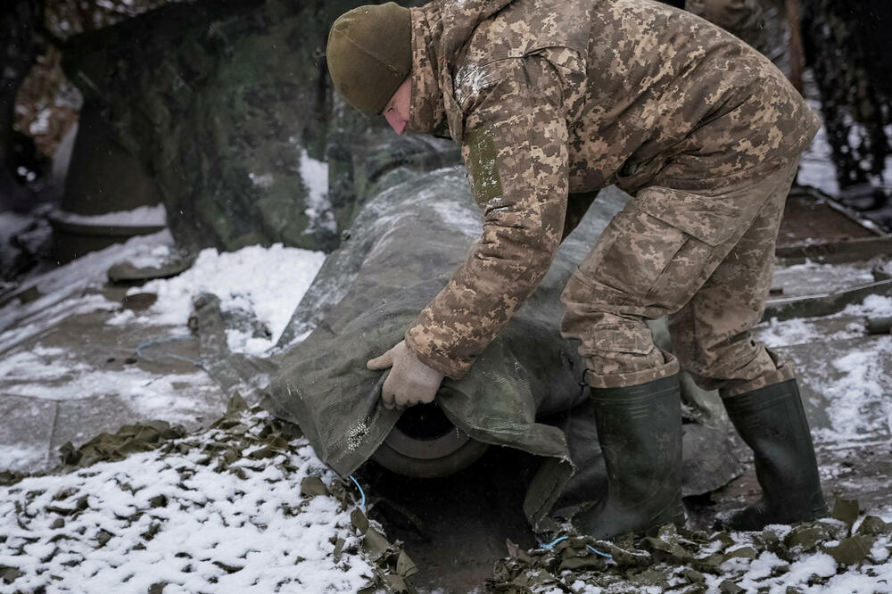 Ukrajinski vojnik na ratištu, Foto: Reuters