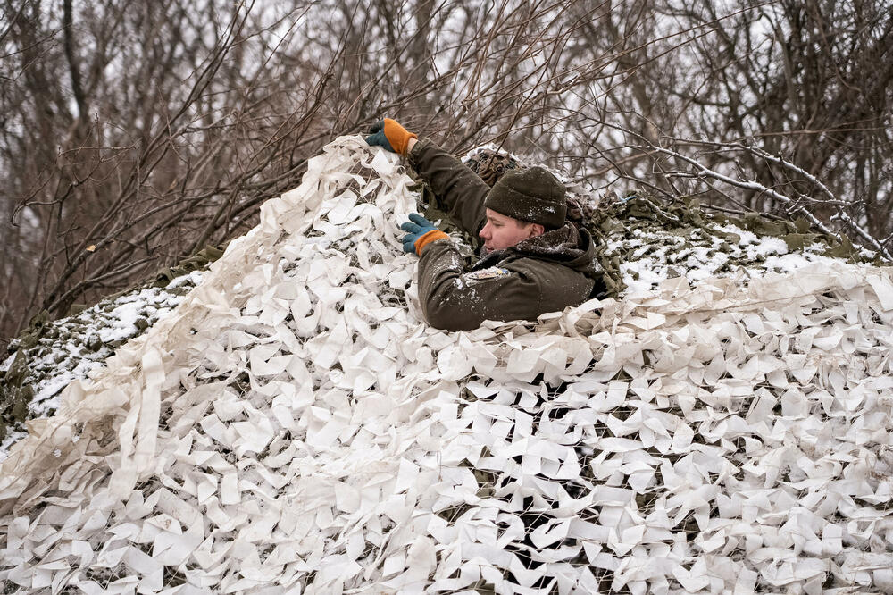 Ukrajinski vojnik na ratištu, Foto: Reuters