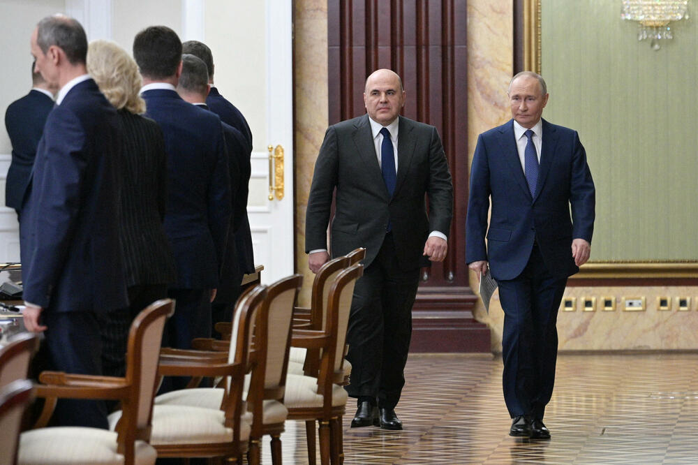 Vladimir Putin i ruski premijer Mihail Mišustin, Foto: Rojters