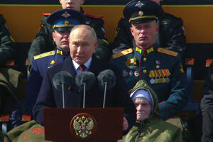 Putin na Dan pobjede: Učinićemo sve da spriječimo globalni sukob,...