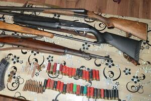Uhapšen Kolašinac: Policija pronašla puške, pištolj, municiju,...