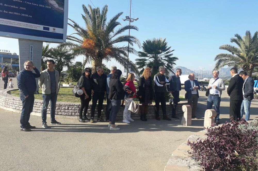 Lajons klub, Bar, Foto: Vijesti online